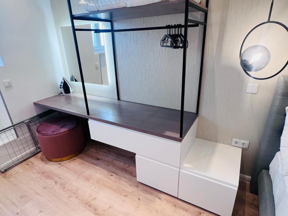 Zeus Design Apartment Schlosspark Schoenbrunn 维也纳 外观 照片